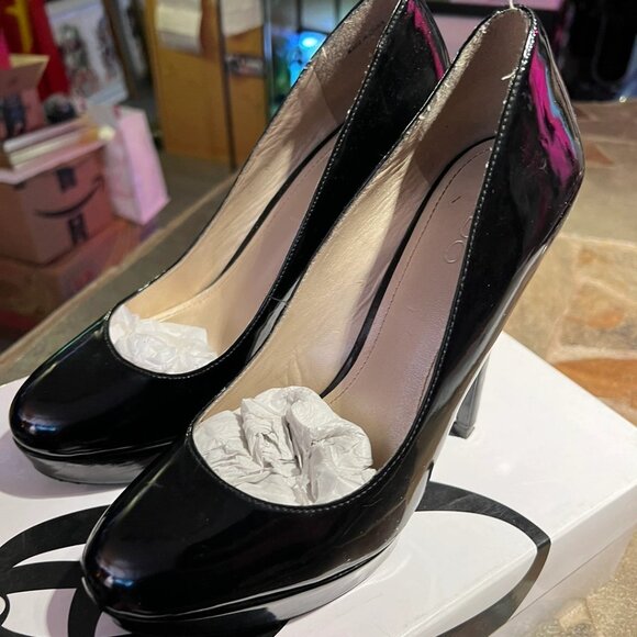 Aldo Stiletto Heels (Women’s 8)(LNC) - Picture 3 of 5